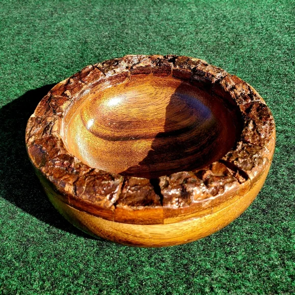 Natural Edge Walnut Bowl Trinket Pocket Change 6in Diameter Hand Turned - Picture 4 of 8